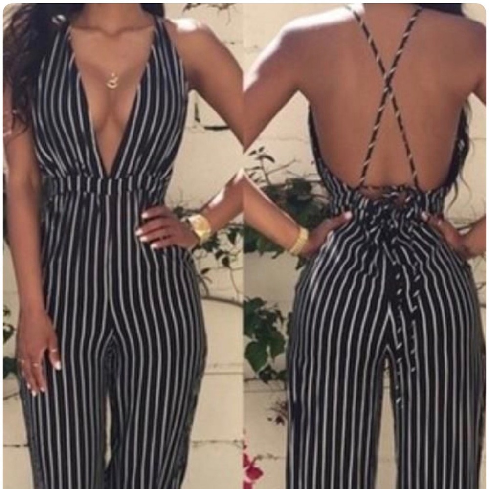 Stripe romper low V-neck back out Jumpsuit